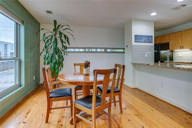 3801 San Jacinto E, Dallas, TX 75204