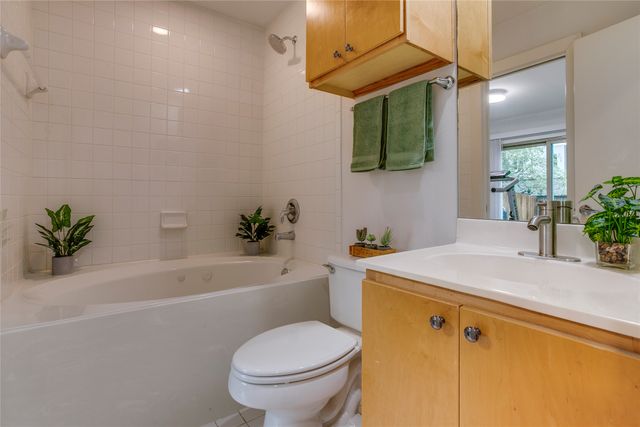 3801 San Jacinto E, Dallas, TX 75204