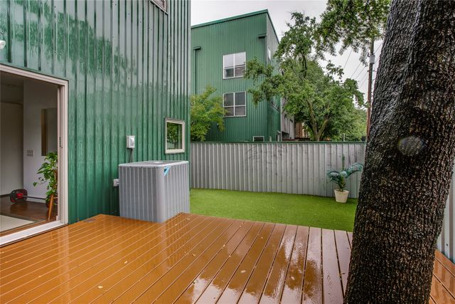 3801 San Jacinto E, Dallas, TX 75204