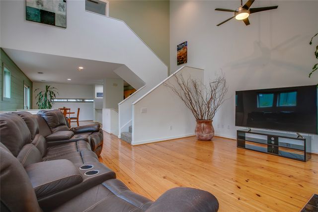 3801 San Jacinto E, Dallas, TX 75204