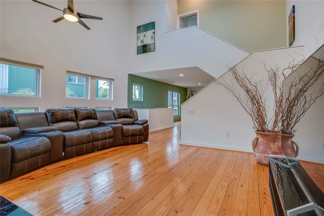 3801 San Jacinto E, Dallas, TX 75204