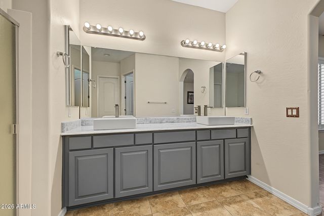 965 E BENRICH Drive, Gilbert, AZ 85295