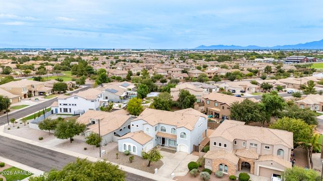 965 E BENRICH Drive, Gilbert, AZ 85295