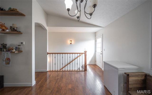 18444 Charity Drive, Dixon, MO 65459