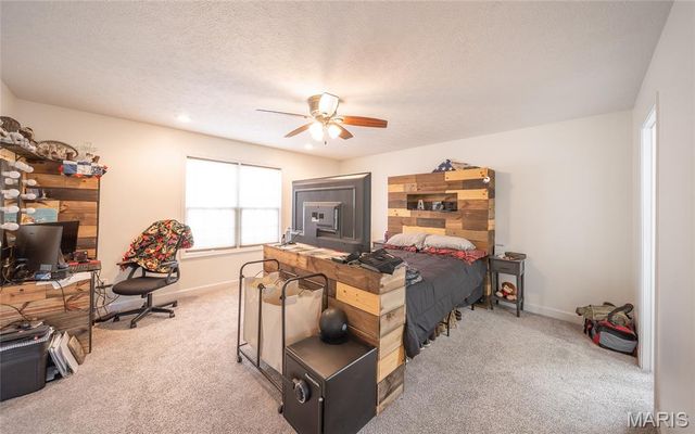 18444 Charity Drive, Dixon, MO 65459