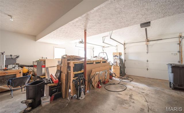 18444 Charity Drive, Dixon, MO 65459