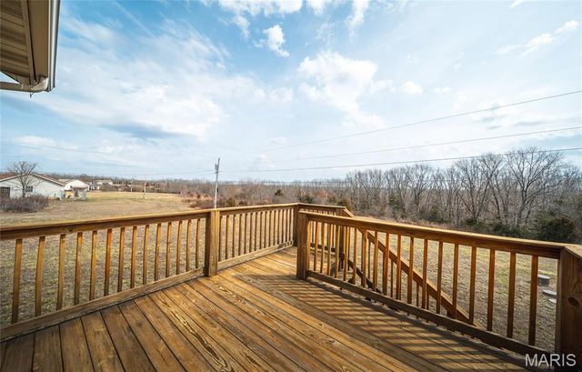 18444 Charity Drive, Dixon, MO 65459