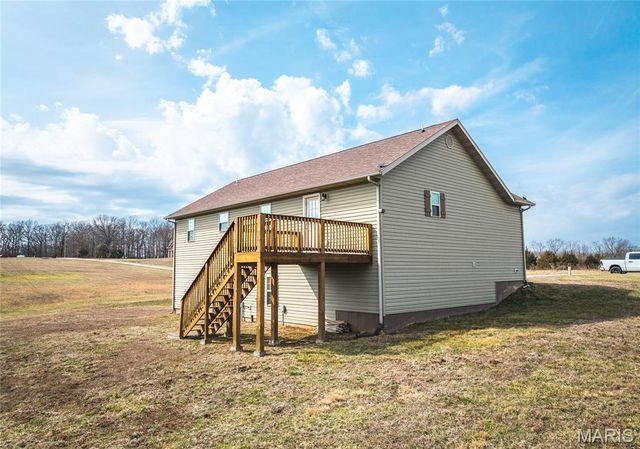 18444 Charity Drive, Dixon, MO 65459