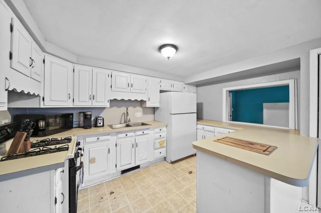 2369 Linden Court, Madison Twp, MI 49221