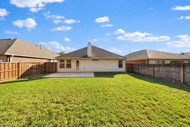 5124 Hidden Knolls Drive, Mckinney, TX 75071