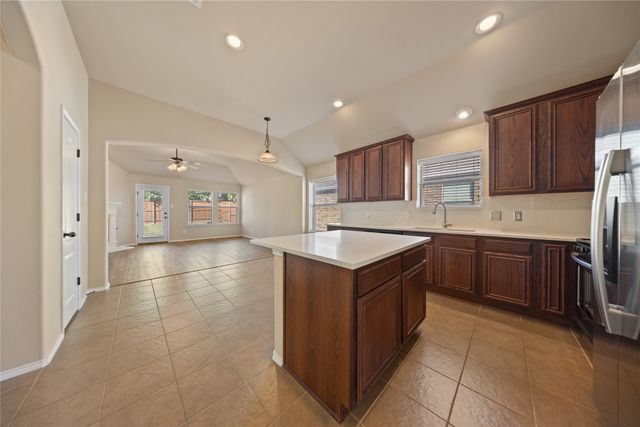 5124 Hidden Knolls Drive, Mckinney, TX 75071