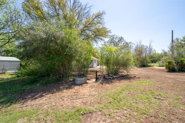 6100 Black Leaf Court, Fort Worth, TX 76135