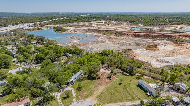 6100 Black Leaf Court, Fort Worth, TX 76135