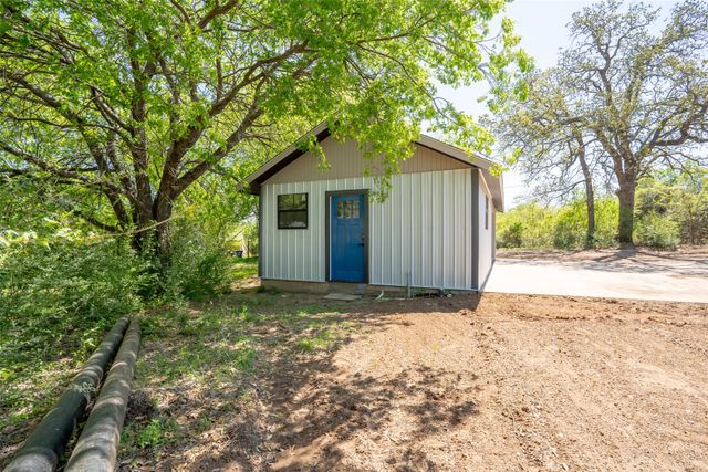 6100 Black Leaf Court, Fort Worth, TX 76135