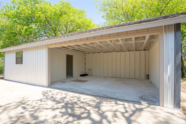 6100 Black Leaf Court, Fort Worth, TX 76135