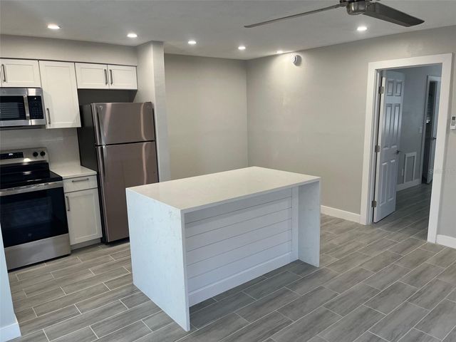 1605 PASS A GRILLE WAY 1, St Pete Beach, FL 33706