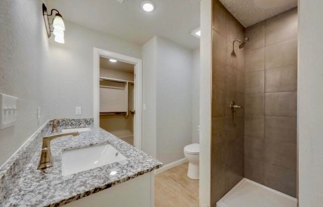 104 Zachary Drive, Grove, OK 74344