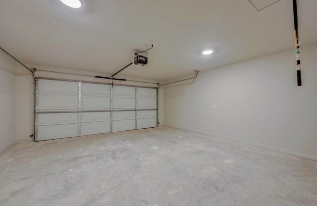 104 Zachary Drive, Grove, OK 74344