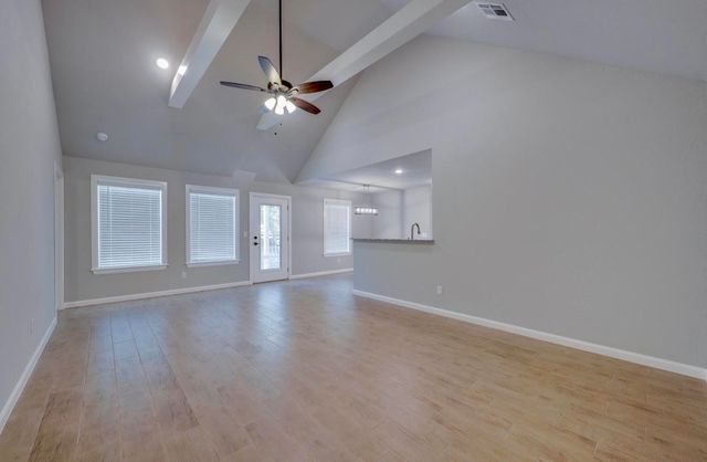 104 Zachary Drive, Grove, OK 74344