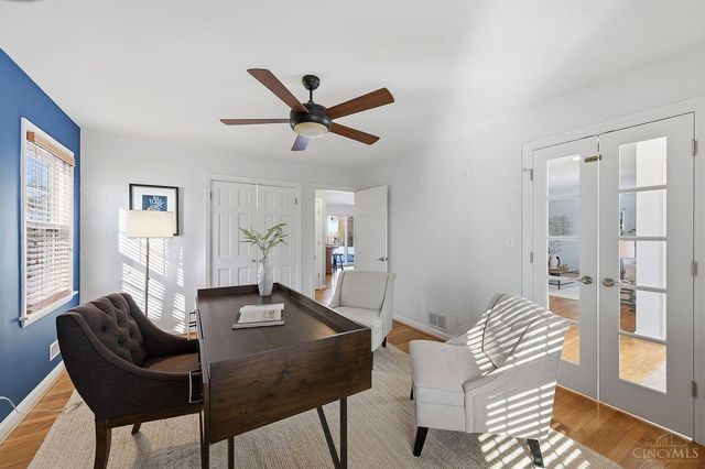 6602 Miami Bluff, Mariemont, OH 45227