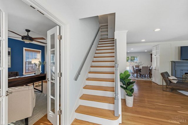 6602 Miami Bluff, Mariemont, OH 45227