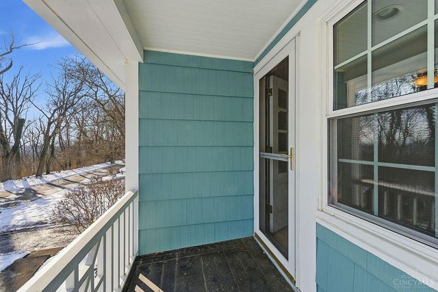 6602 Miami Bluff, Mariemont, OH 45227