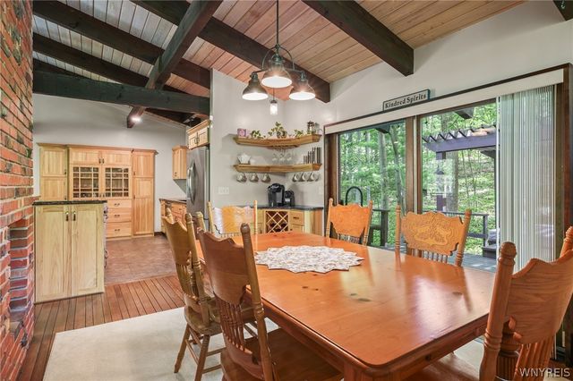 7945 Hywood Drive, Boston, NY 14075