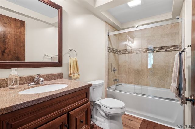 7945 Hywood Drive, Boston, NY 14075