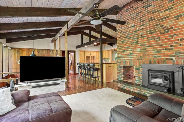7945 Hywood Drive, Boston, NY 14075