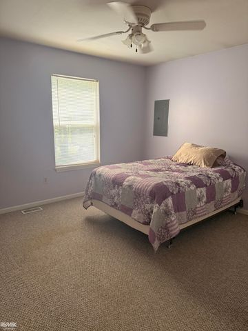 520 Sheldon Street, Algonac, MI 48001