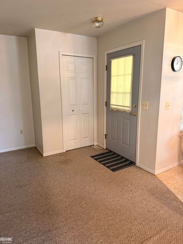 520 Sheldon Street, Algonac, MI 48001