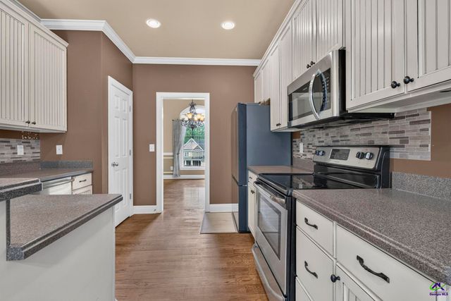 242 Carsons Walk, Macon, GA 31216