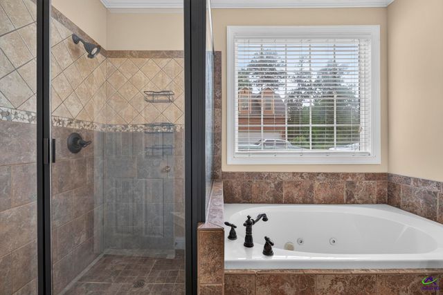 242 Carsons Walk, Macon, GA 31216