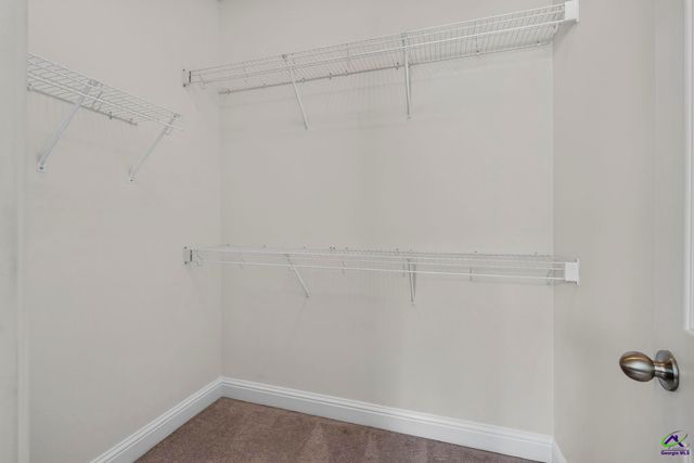 242 Carsons Walk, Macon, GA 31216