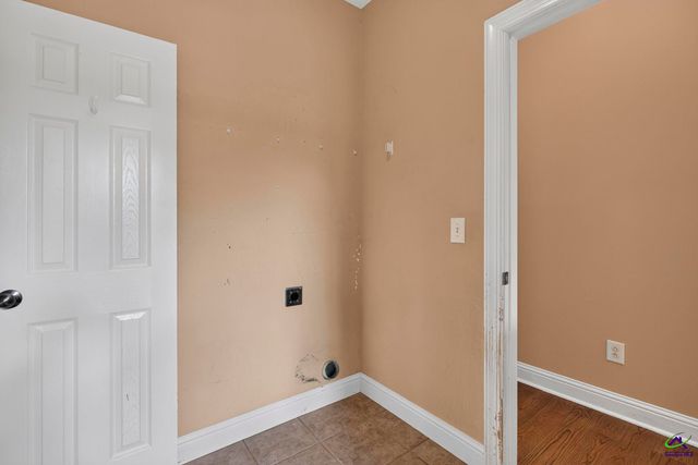 242 Carsons Walk, Macon, GA 31216