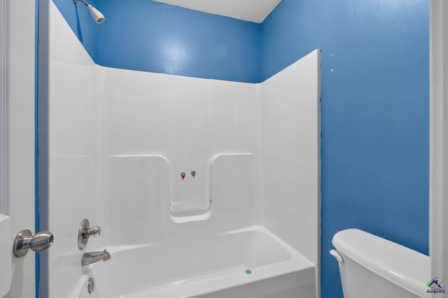 242 Carsons Walk, Macon, GA 31216
