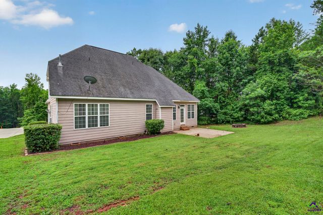 242 Carsons Walk, Macon, GA 31216