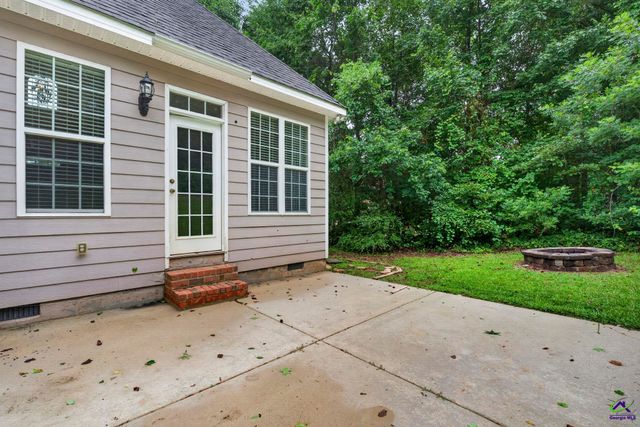 242 Carsons Walk, Macon, GA 31216