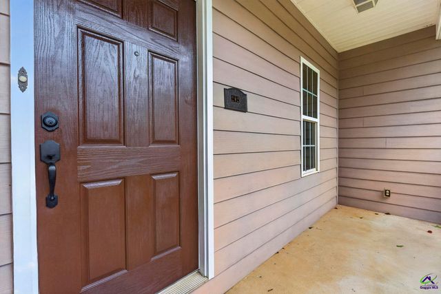 242 Carsons Walk, Macon, GA 31216