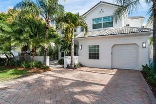 19941 NE 36th Place, Aventura, FL 33180