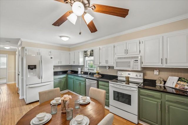 402 Peachtree Road, Nicholasville, KY 40356