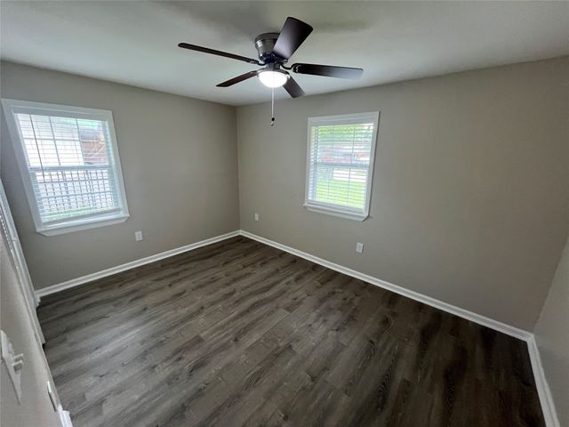 6415 Godfrey Avenue, Dallas, TX 75217