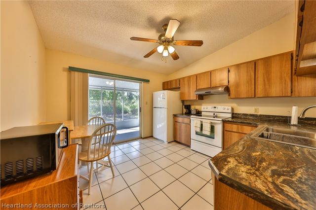 5511 Granada Boulevard, Sebring, FL 33872