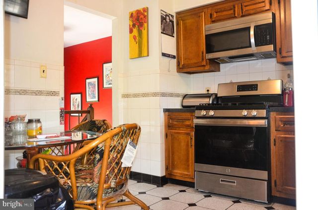 56 THERESA ST, Ewing, NJ 08618