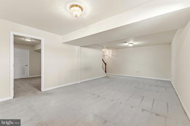 14606 CEDAR KNOLL DR, Centreville, VA 20120