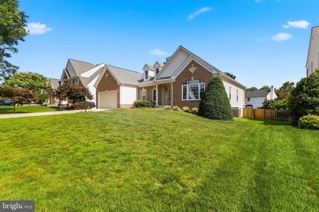 14606 CEDAR KNOLL DR, Centreville, VA 20120
