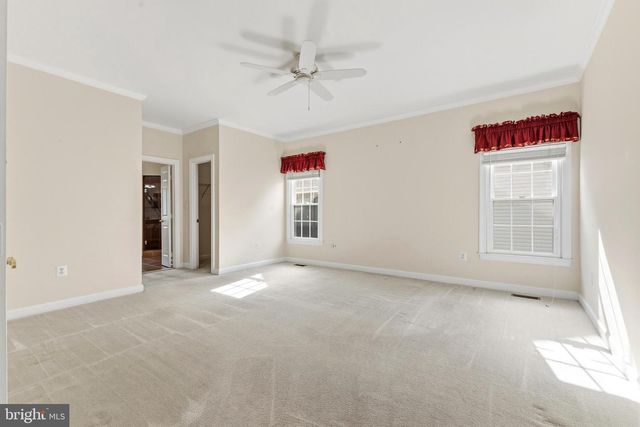 14606 CEDAR KNOLL DR, Centreville, VA 20120
