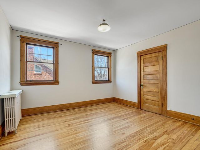 1866 Summit Avenue, Saint Paul, MN 55105