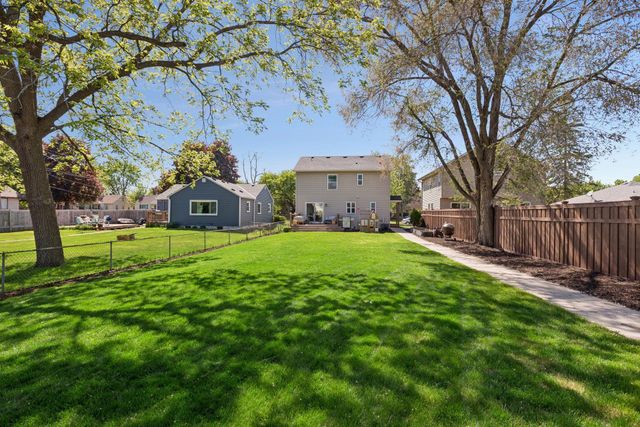 4306 Zane Avenue N, Crystal, MN 55422