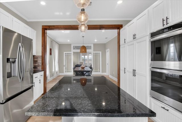 278 Leuschner Road, Elm Mott, TX 76640